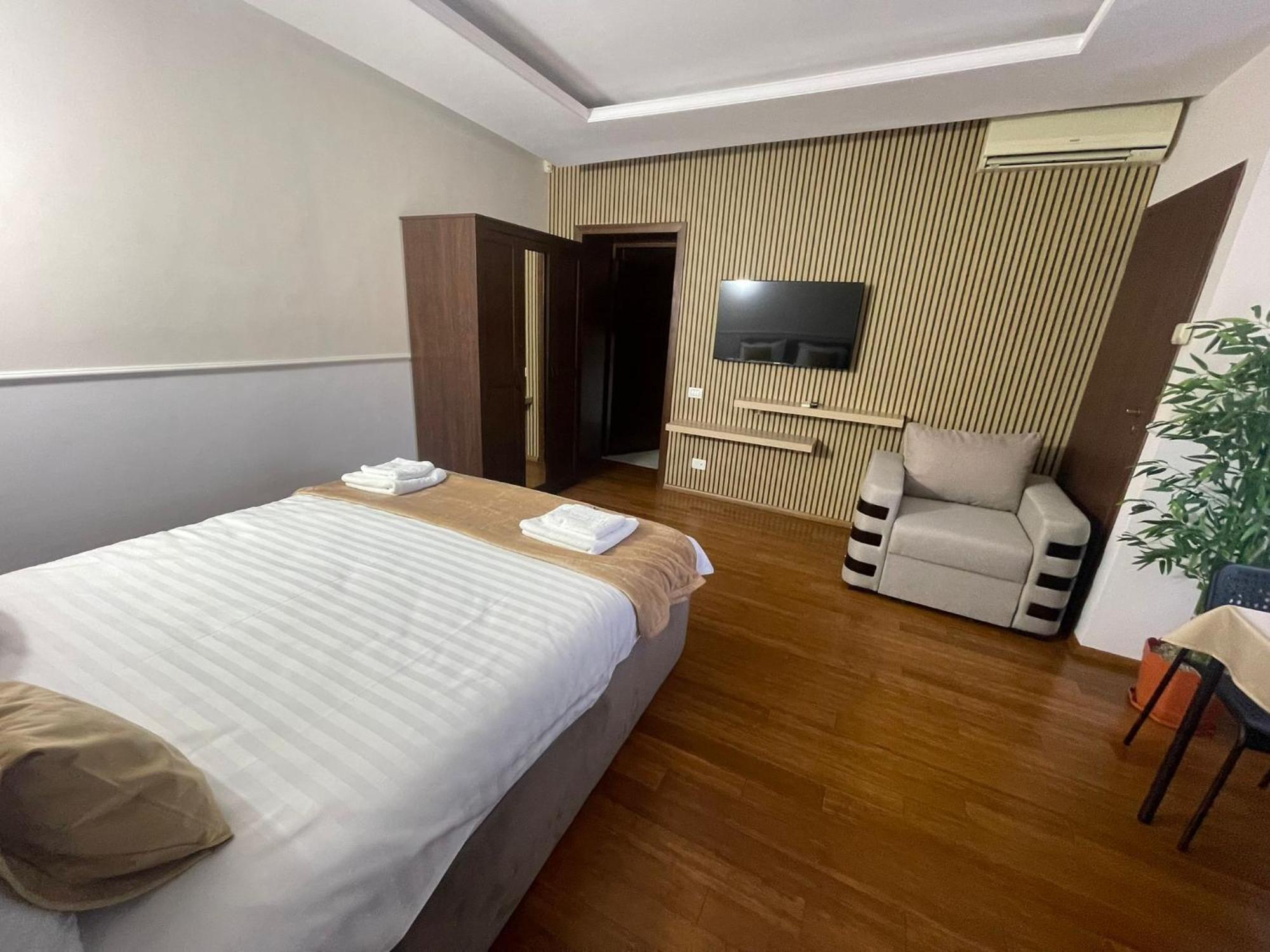 Therme Airport Resort Corbeanca Екстериор снимка