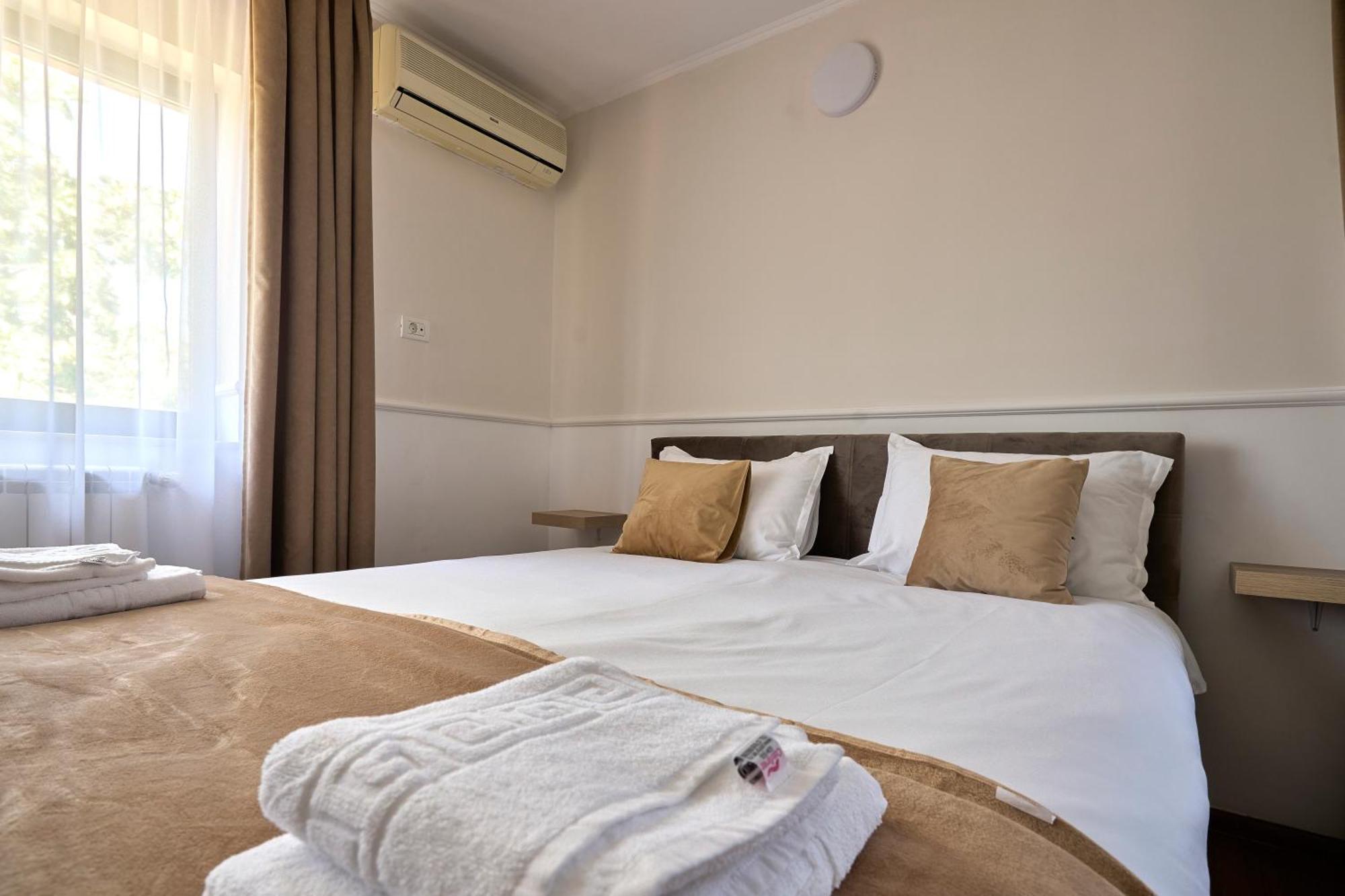 Therme Airport Resort Corbeanca Екстериор снимка