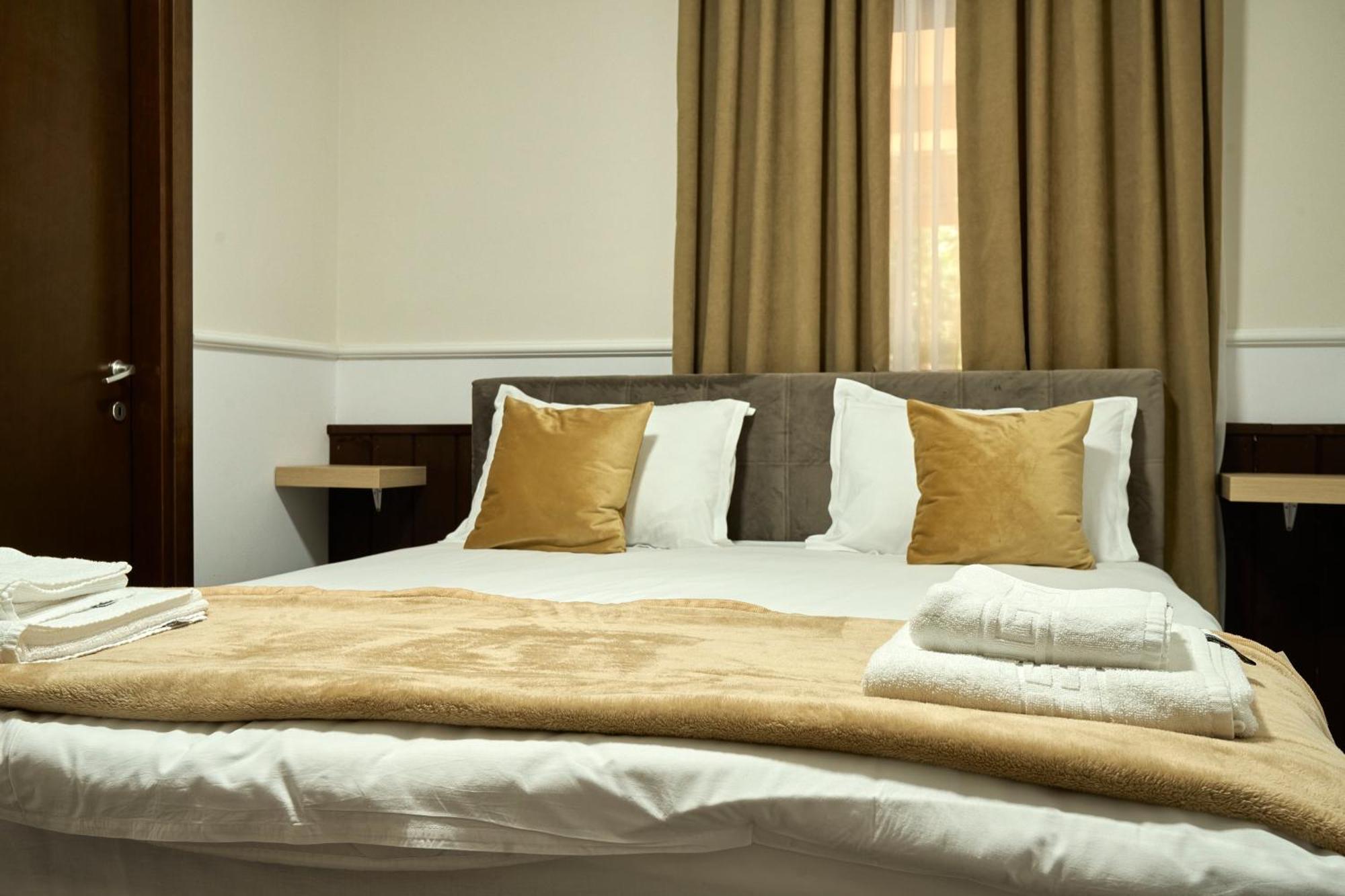 Therme Airport Resort Corbeanca Екстериор снимка