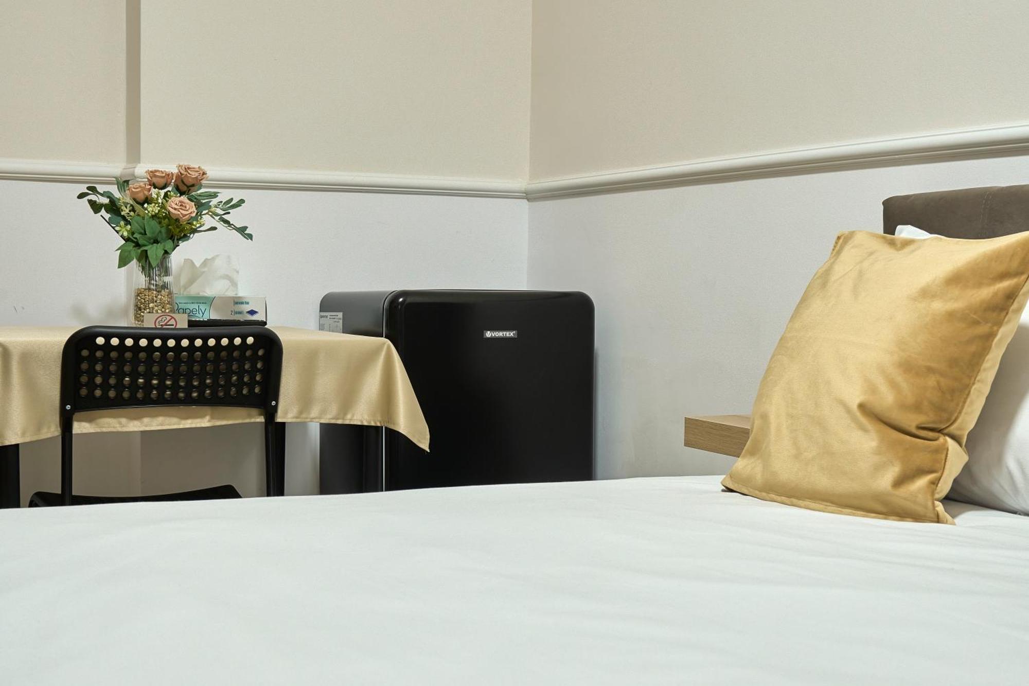Therme Airport Resort Corbeanca Екстериор снимка