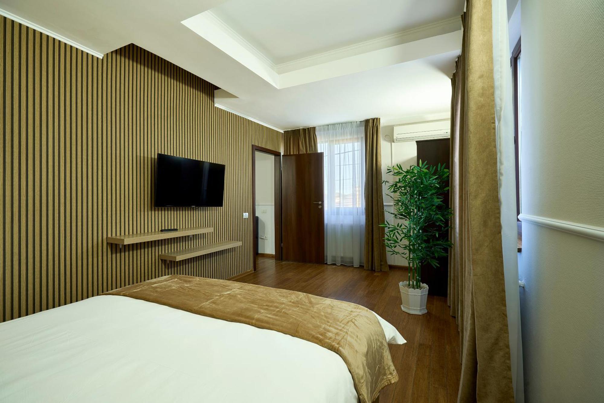 Therme Airport Resort Corbeanca Екстериор снимка