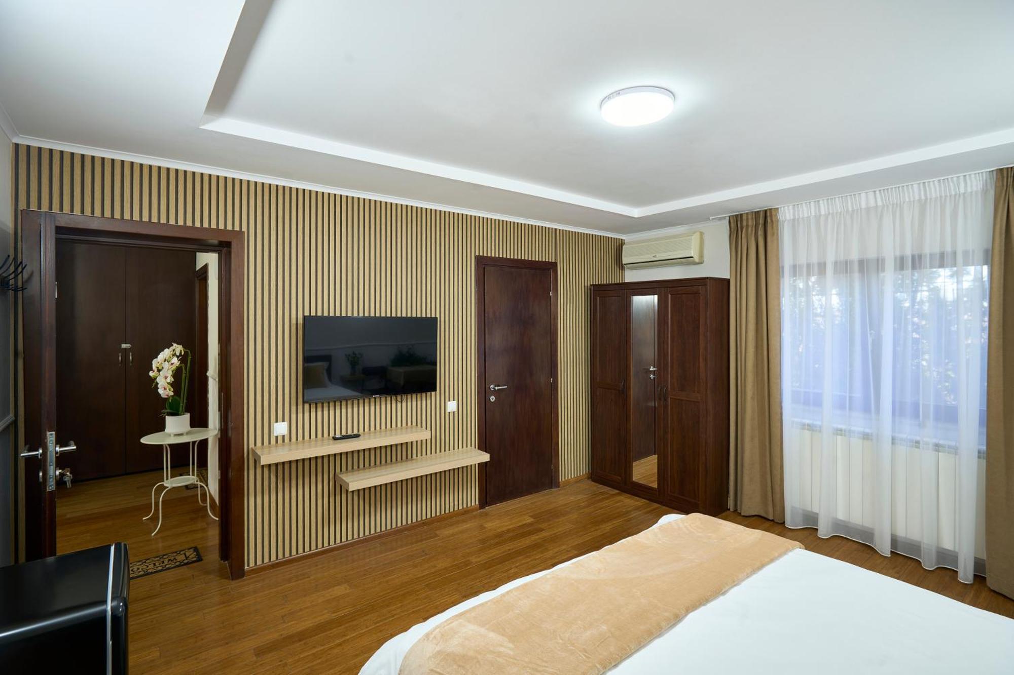 Therme Airport Resort Corbeanca Екстериор снимка