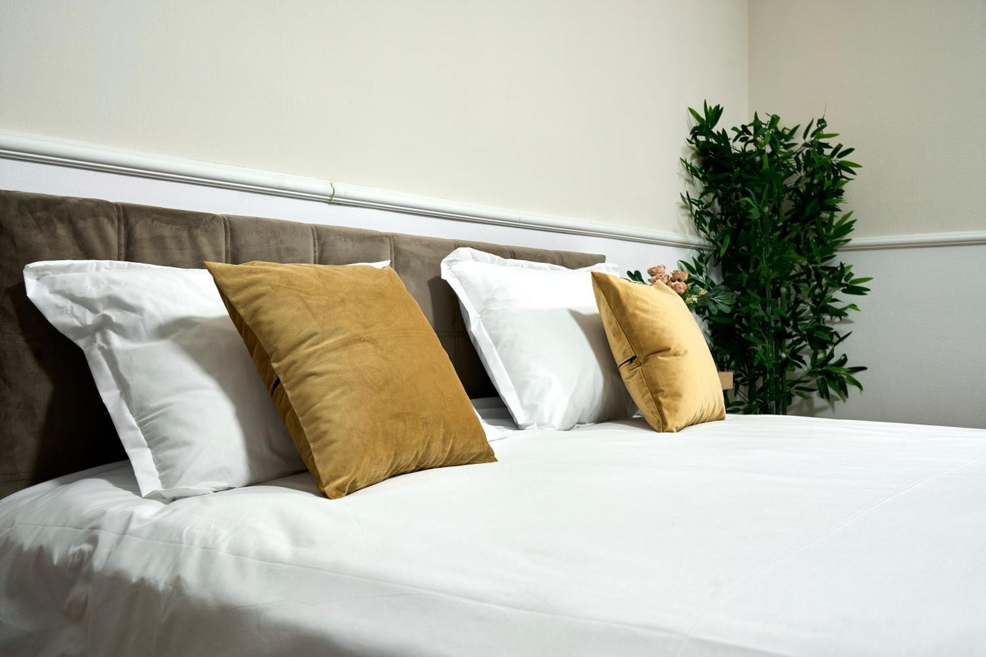 Therme Airport Resort Corbeanca Екстериор снимка