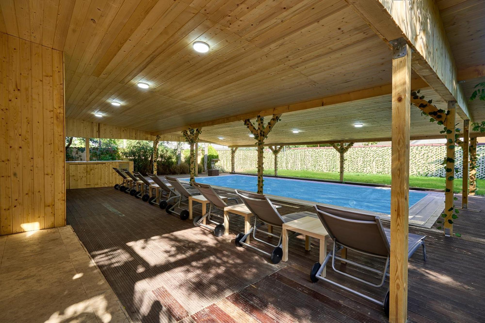 Therme Airport Resort Corbeanca Екстериор снимка